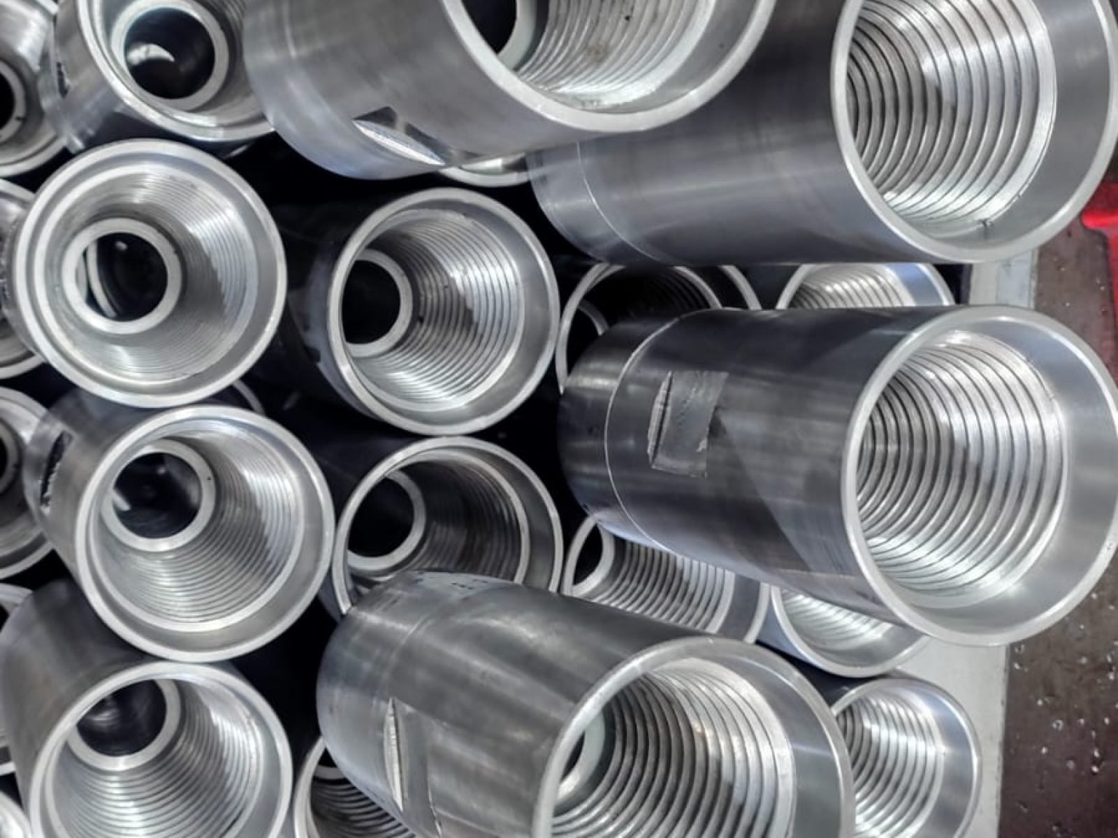 Peças usinadas em alumínio